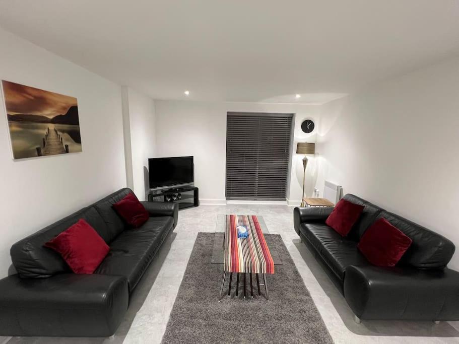Orion Building Apartments ,Oposite Grand Central,Free Car Park برمنغهام المظهر الخارجي الصورة
