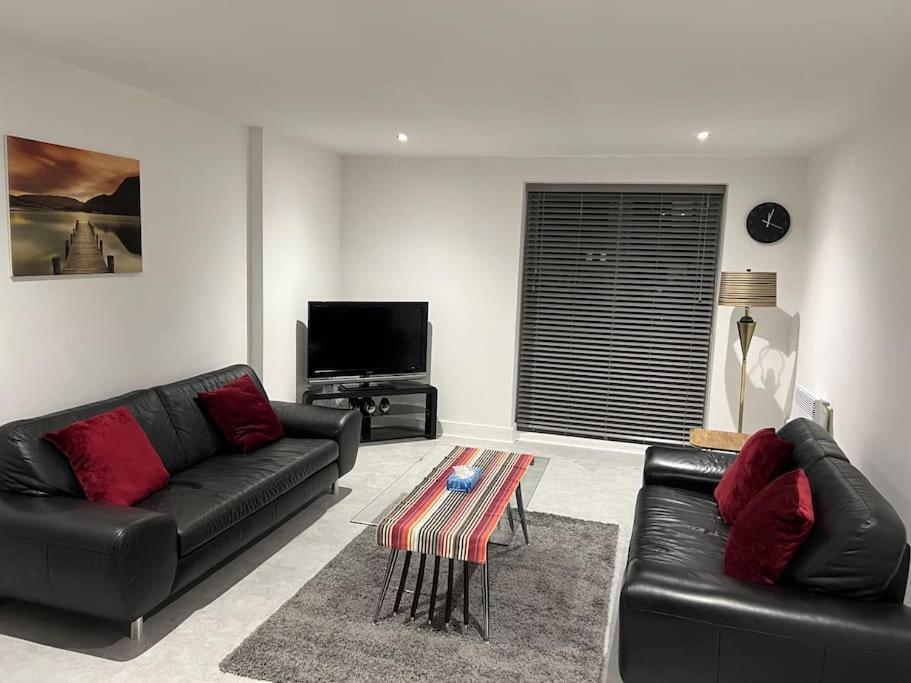 Orion Building Apartments ,Oposite Grand Central,Free Car Park برمنغهام المظهر الخارجي الصورة